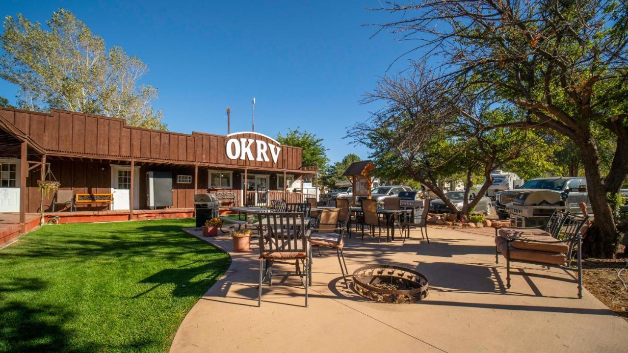 ホテルOk Rv Park Glamping Tipi Ok55 モアブ エクステリア 写真